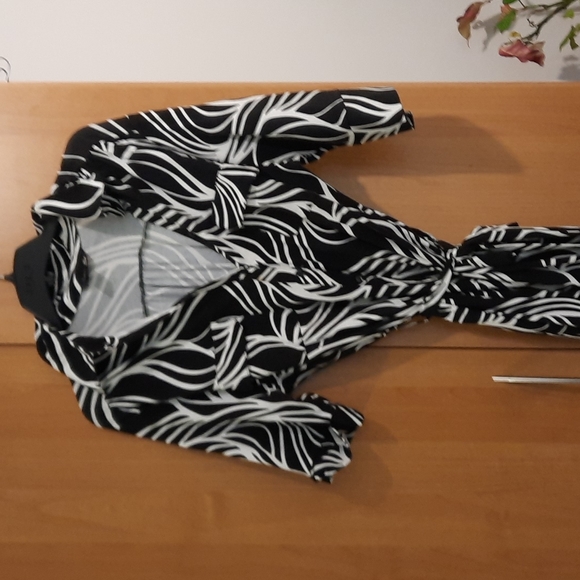 H&M Shirt Dress - Picture 1 of 8